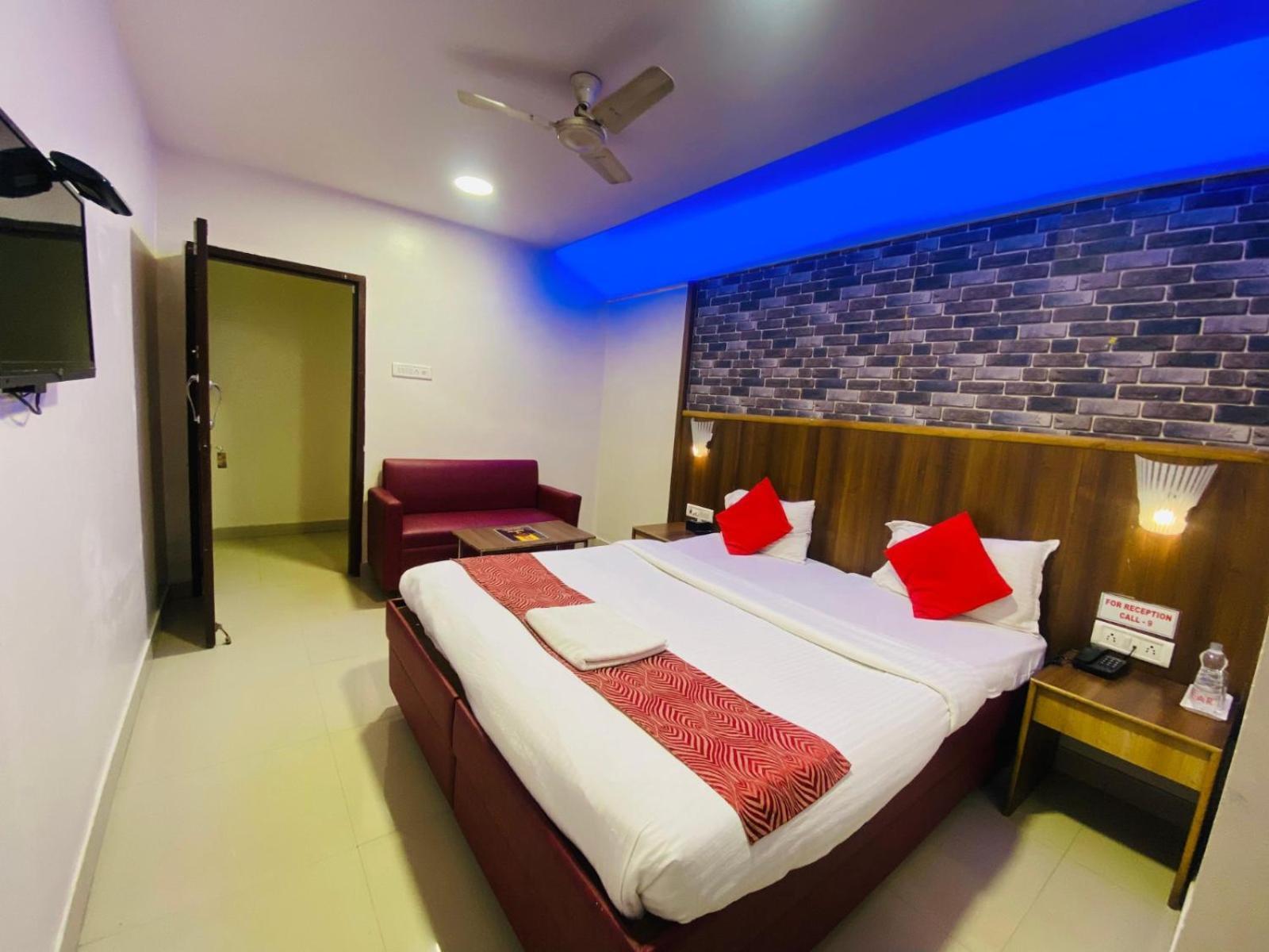 Hotel Vashi Inn Navi Mumbai Eksteriør bilde
